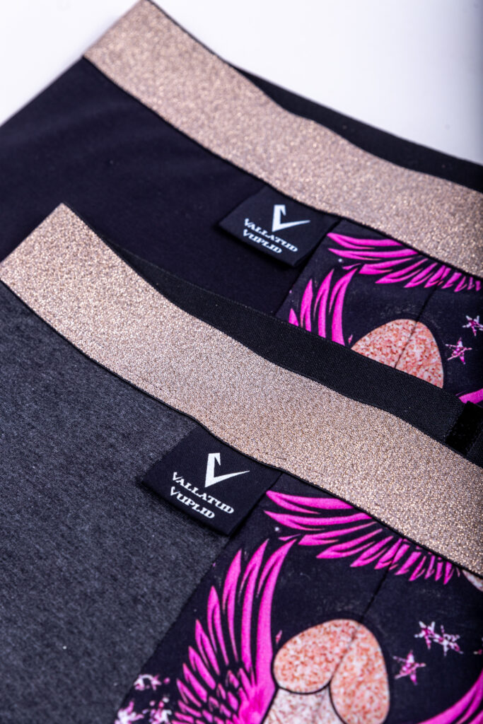 The Art of Drawing Readers In: Your attractive post title goes here